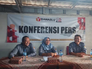 konferensi bawaslu kecamatan sliyeg